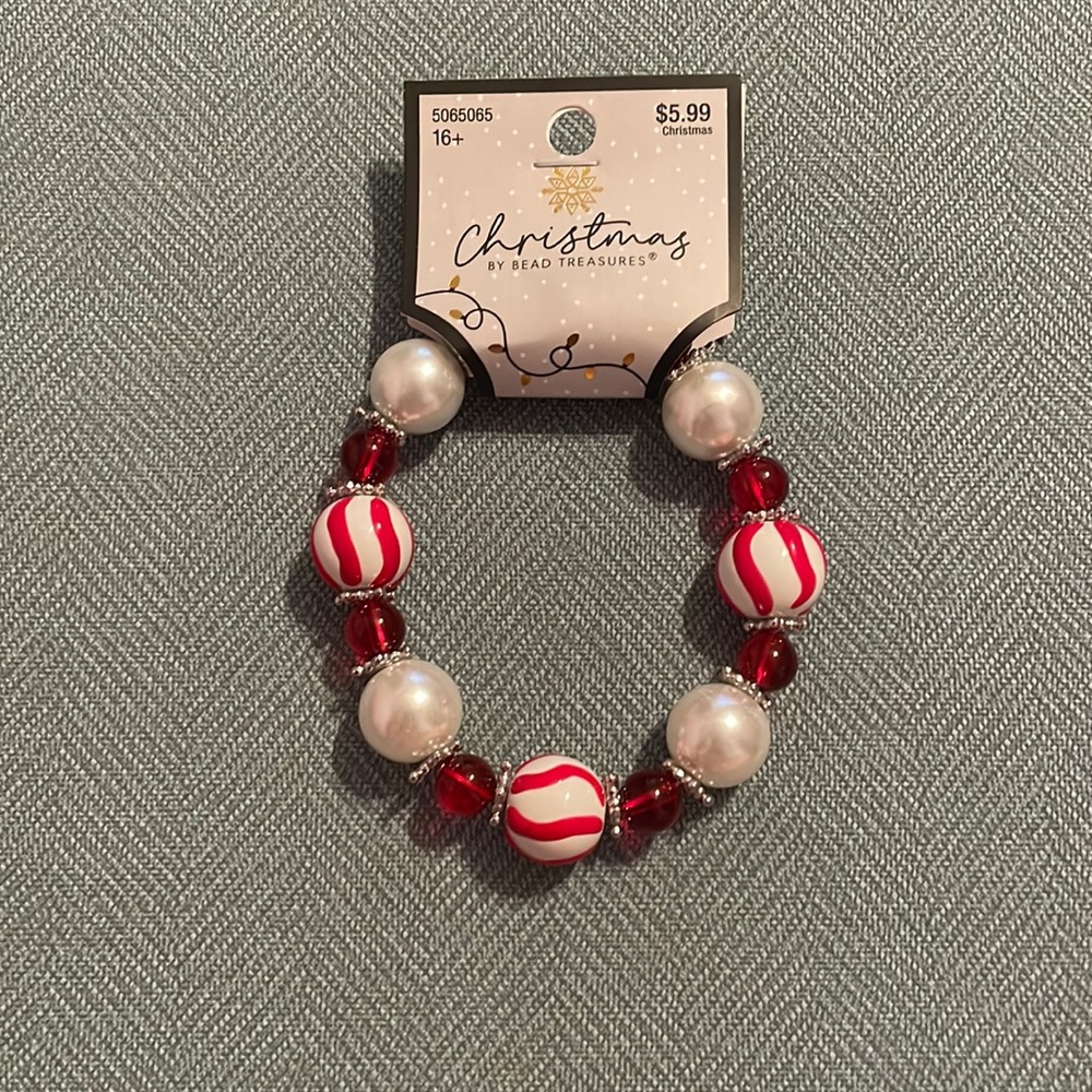 Red and white and silver Christmas/winter bracelet